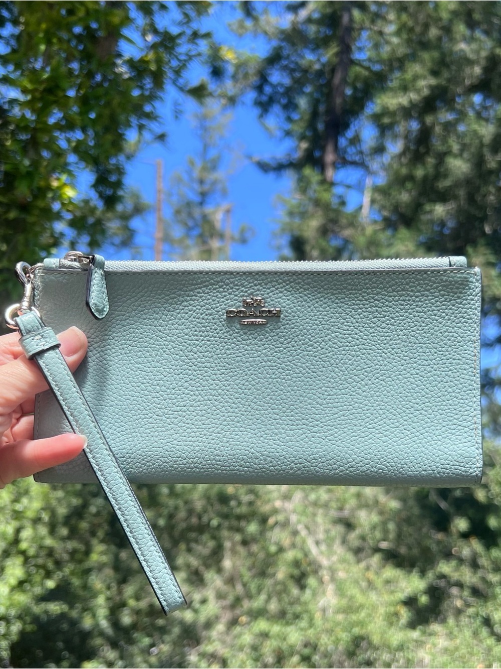 COACH Blue Pebble Leather Wristet Clutch Wallet with Silver Hardware AUTHENTIC
